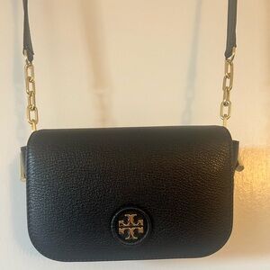 Tory Burch leather cross body bag (never used)